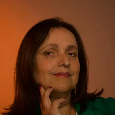 Profa. Dra. Carol Garcia